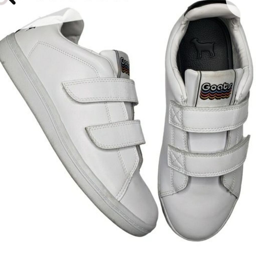 New Goats while leather sneaker with two Vel-cro zips women's comfortable size 8